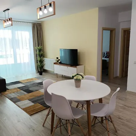 Apartament Festival * ママイア